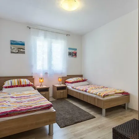 Apartment Neda *